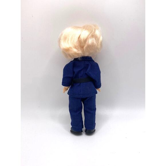 Amanda Jane Bobby Doll from Harrods of London - vintage - Picture 2 of 2